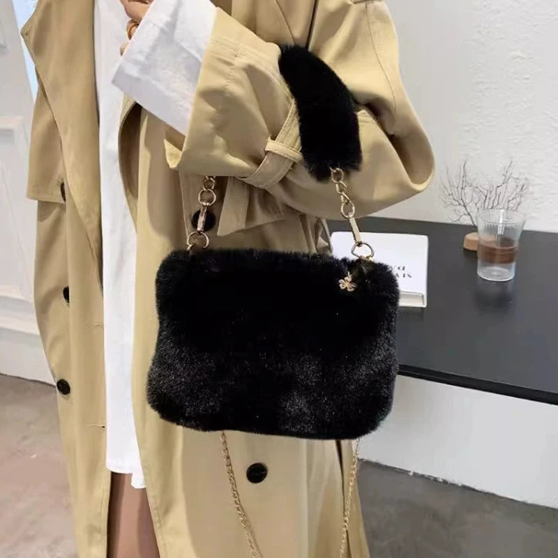 Plush Faux Fur Tote Bag for Women Winter Shoulder Bag Casual Fluffy Crossbody Bags Fashion Chain Handbag Girls Soft Purse