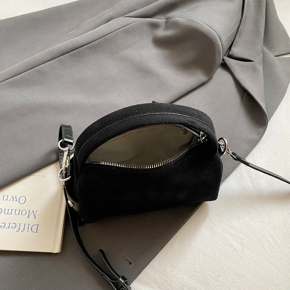 Fashionable Retro Mini PU Leather Shoulder Bags for Women Bucket Crossbody Bag 2026 Winter Luxury Designer Purses and Handbags