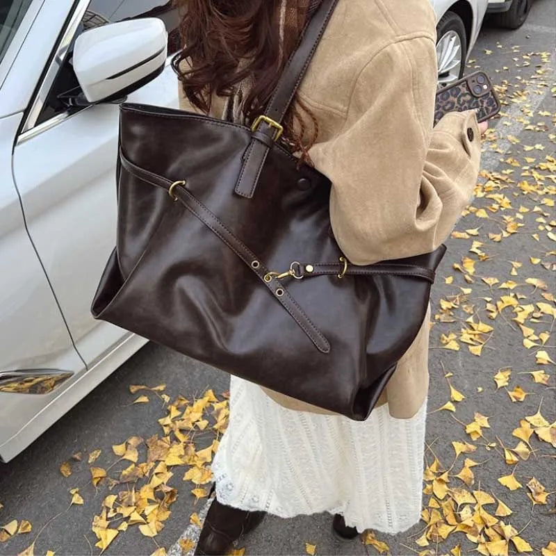 Retro Big PU Leather Shoulder Bag for Women 2026 Winter Trend New Y2K Fashion Handbags Females Travel Luxury Tote Bag  bolsas