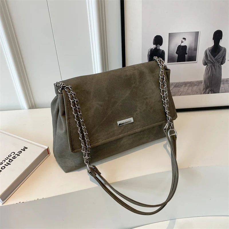 LEFTSIDE Retro Chain Leather Shoulder Bags for Women Simple Tote Bag 2025 Winter Crossbody Bag Lady Travel Vintage Handbags
